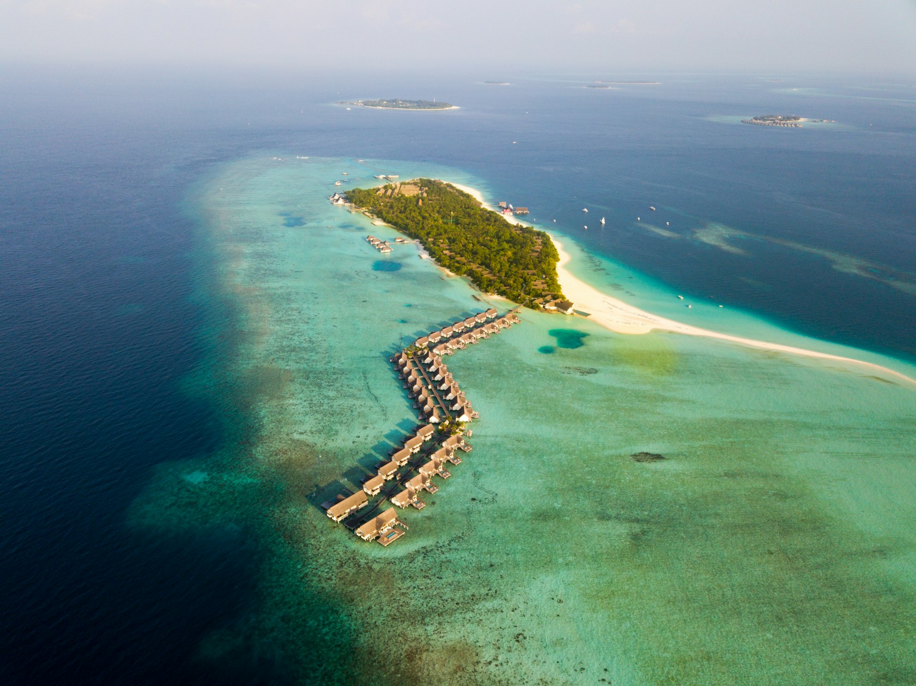 Maldivian island and turquoise ocean